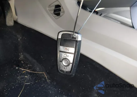 2017 Ford Fusion Se z USA, uszkodzony, nr VIN 3FA6P0H77HR369852